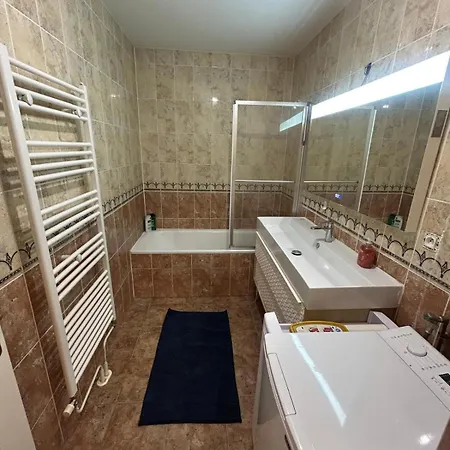 Spacious Near Strasbourg Appartement Souffelweyersheim